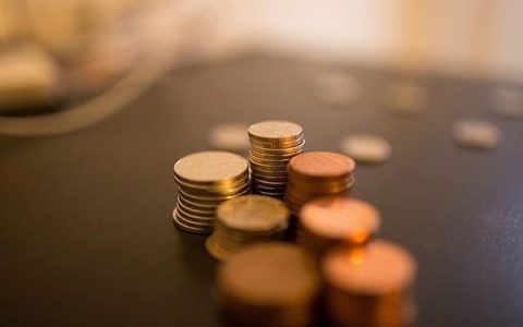 信用卡还款账户怎么更换？还款还到旧卡了怎么办？
