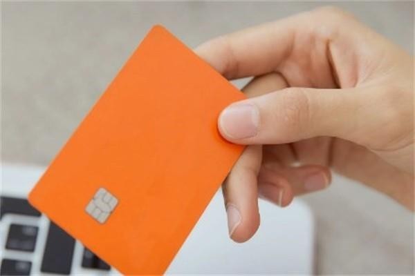 网上办信用卡有什么严重的后果?只办不用可以吗?