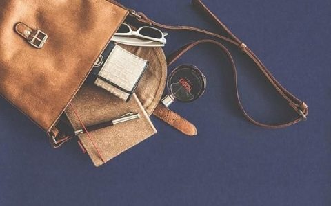 注册信用卡需要什么条件？第一次办信用卡多少额度？