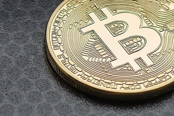 还信用卡怎么做账务处理?入账中什么意思?