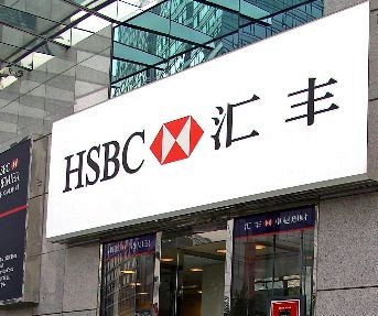 【信用卡大师】浦发ae白调整之后，哪张信用卡更值得办？